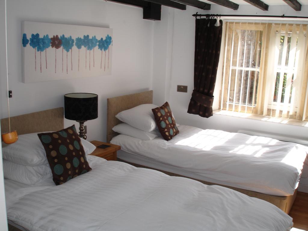 Burcott Mill Guesthouse Wells Exterior foto
